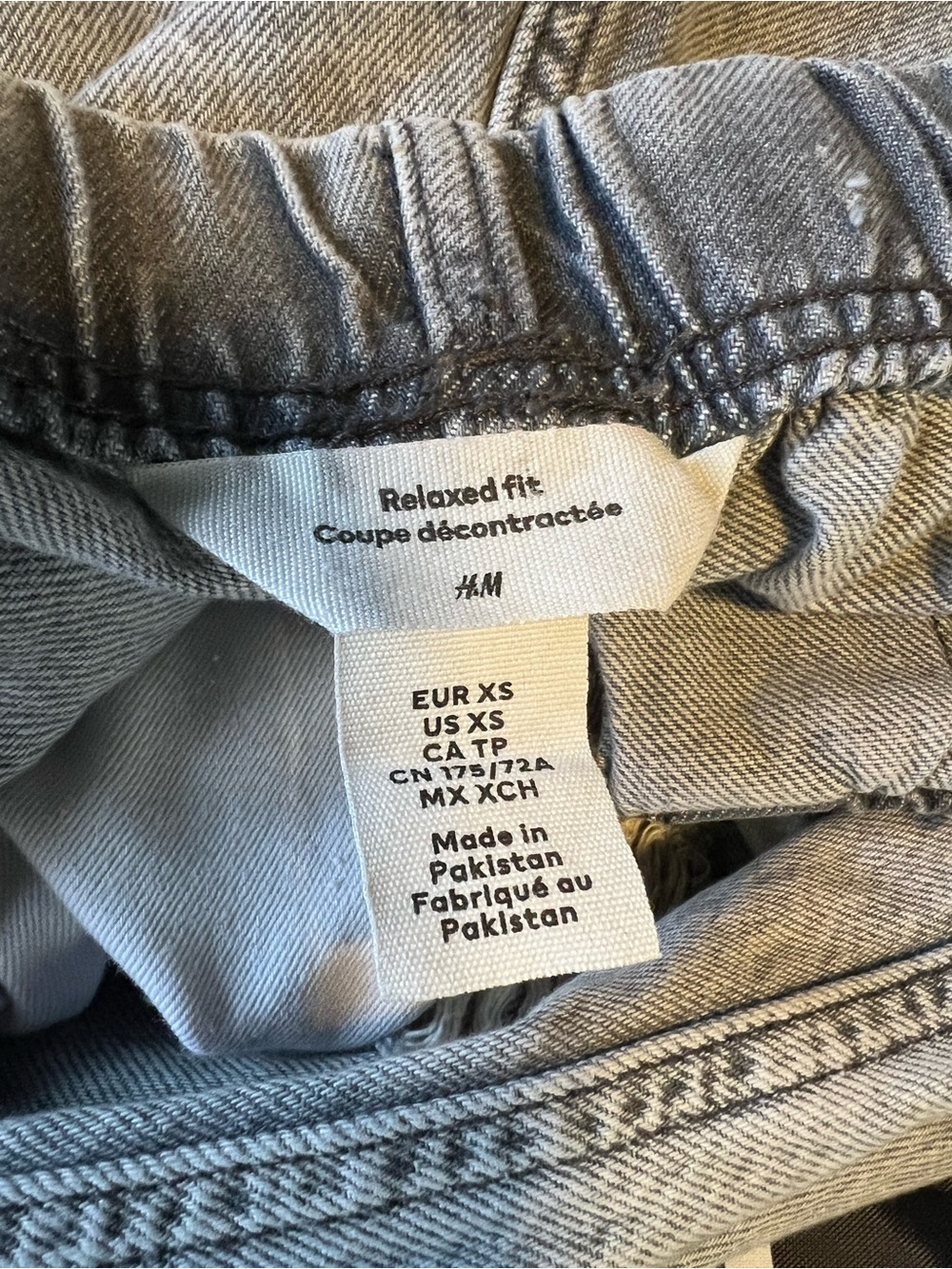 H&M Mens Ripped Drawstring Grey Jeans X-Small - Picture 4 of 4
